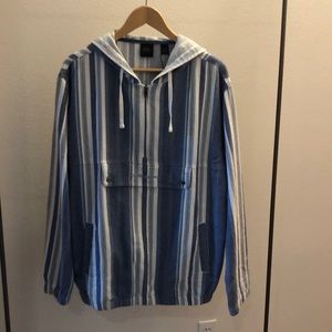 Quicksilver 100% cotton striped half zip poncho with hoodie.